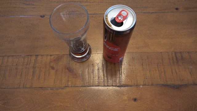 NEW Coca Cola With Coffee... смотреть онлайн