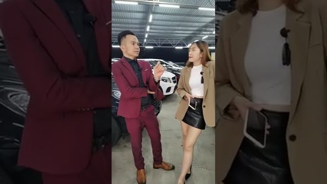 今天有矮车 C200AMG，高车SUV GLC43AMG COUPE,保姆车 ALPHARD😍😍【212】FB LIVE 10-1-2023 смотреть онлайн