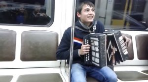 Мое сердце стучит , для тебя дорогая !