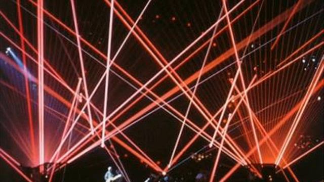 Dj Versor - In Between смотреть онлайн