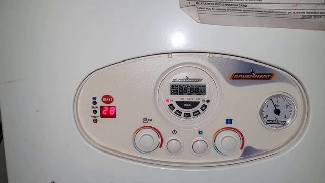 Online Boiler Repair Training Ravenheat LS120 Whats the Fault Part 1 смотреть онлайн