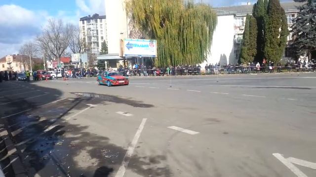 ЖЕСТЬ!Дрифт в Ивано-Франковске! смотреть онлайн