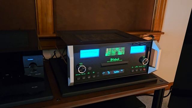 MCINTOSH MCD12000....   AND YAMAHA RX-A8A...  !
