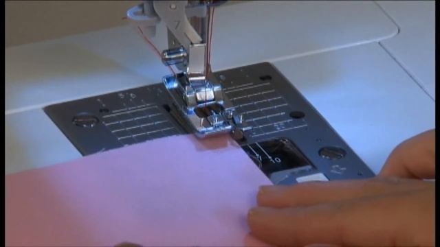 JUKI HZL-F300 - Chapter 7: Overcasting Stitch смотреть онлайн