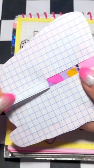 АСМР РАСПАКОВКАБУМАЖНЫЕ СЮРПРИЗЫ #бумажныесюрпризы #рек #распаковка смотреть онлайн