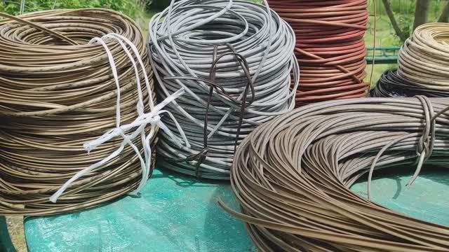 Ротанг от разных производителей. Какой ротанг лучше? Мой личный опыт. #ротанг #плетение #кашпо смотреть онлайн