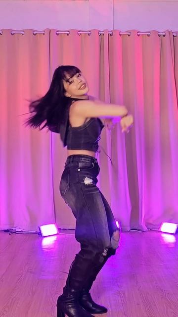 LE SSERAFIM (르세라핌) 'UNFORGIVEN [MIRRORED] dance cover #shorts смотреть онлайн