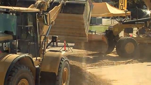 Pon Equipment Brøndby Catterpillar Denmark смотреть онлайн