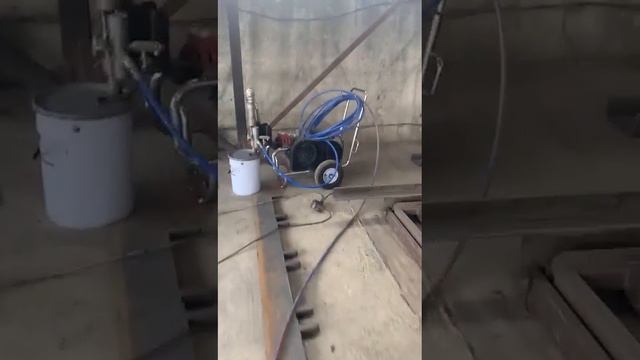 Покраска металлоконструкций безвоздушным окрасочным аппаратом Rhino 12000