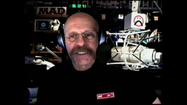 Daily Giz Wiz 1163: The Diamond Weather Station смотреть онлайн