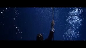 Стильная реклама часов OMEGA Seamaster Diver 300M and Daniel Craig