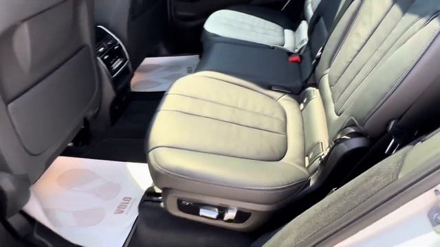 BMW X7 xDrive 30d из Германии смотреть онлайн