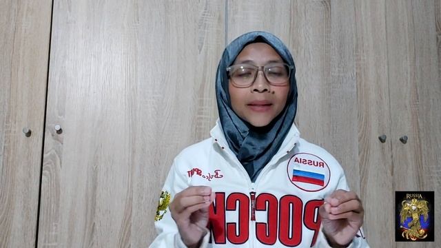 Belajar Bahasa Rusia 13: Bagaimana versi Rusia dari nama kamu??? | M.V. Lomonosov | Patronimik? смотреть онлайн