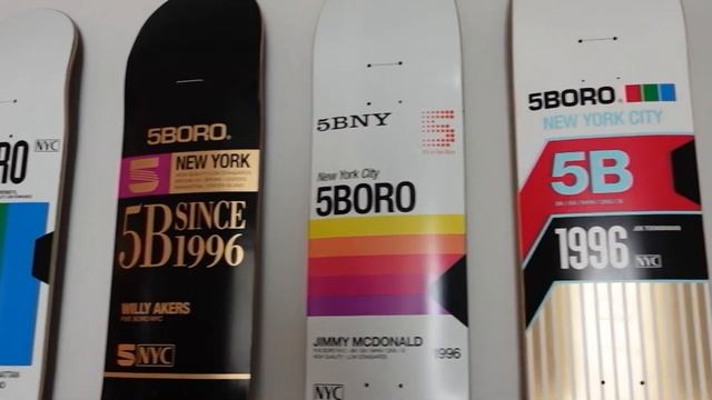 Dropped in Dubai part 2. The Casino Hardware issue! More skaters talk about their experience! смотреть онлайн