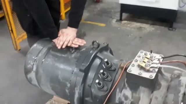 SRC-S-305-L4 Refcomp Vidalı Kompresör Çalıştırma Testi & SRC-S-305-L4 Refcomp Screw Compressor Tes смотреть онлайн