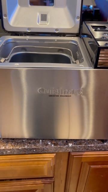 Cuisinart Bread Machine! смотреть онлайн