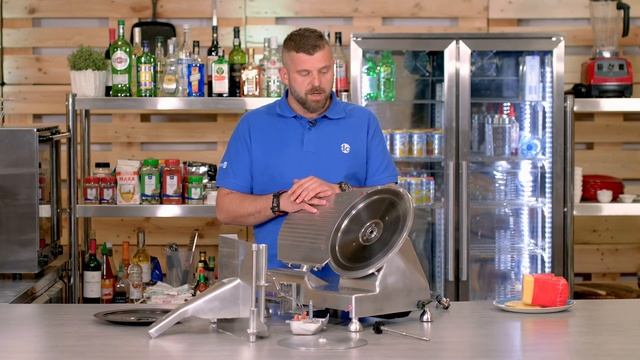 Electric Slicer - Cleaning, Sharpening and Changing the Blade | Chef's Gear смотреть онлайн