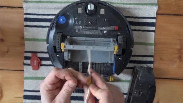 iRobot Roomba 770 cleaning guide / disassemble guide // GERMAN DEUTSCH