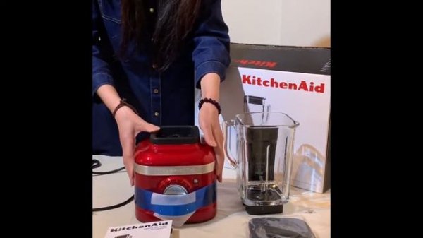 Unboxing KitchenAid K400 Artisan Blender