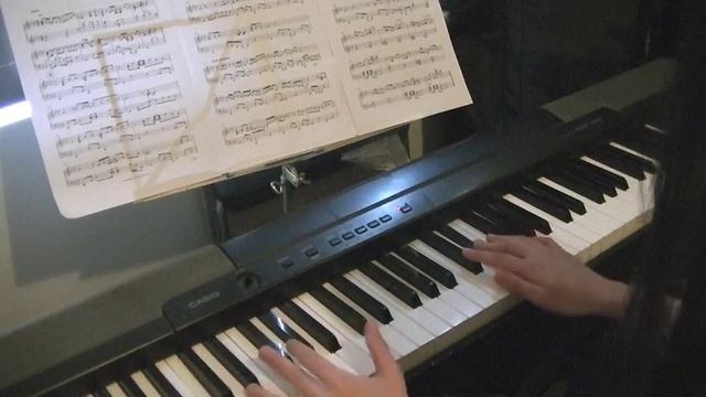 "Just the two of us", piano sheet music with written improvised section. смотреть онлайн