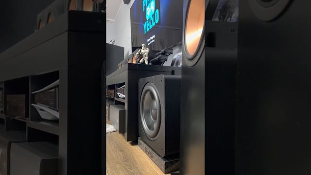 SVS Sb 2000 Pro 🔥🔥🔥Arcam Avr11 🔥🔥🔥Arcam 240 🔥🔥🔥Yello Point