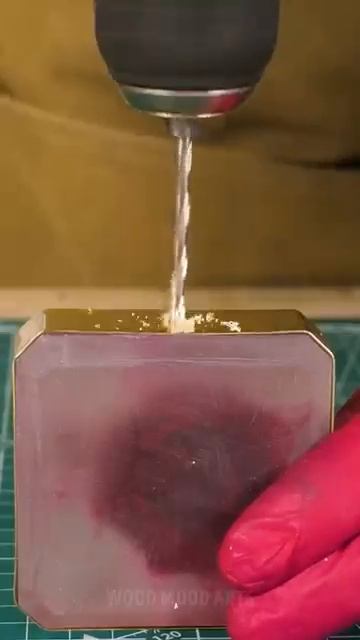 Create Stunning Art With Just A Rose And Resin_ 🌹✨(360P)