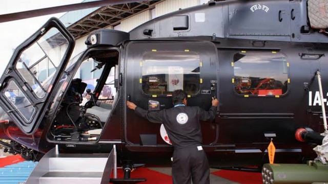 Rudra Helicopter In Action. HAL Rudra Attack Helicopter. Indian Defence Update. HAL Dhruv Helicopte смотреть онлайн