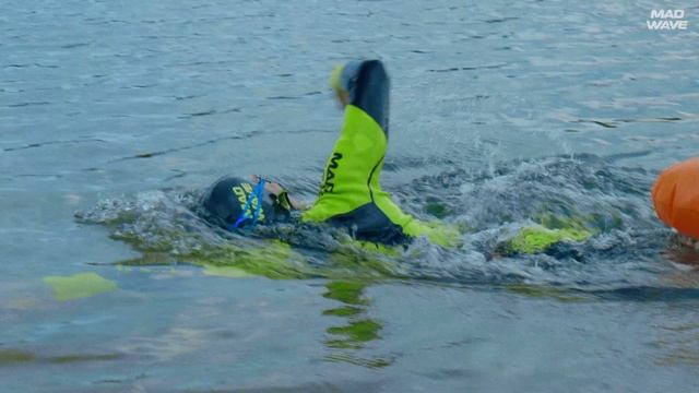 Почувствуй открытую воду с Mad Wave | Плавание на открытой воде смотреть онлайн