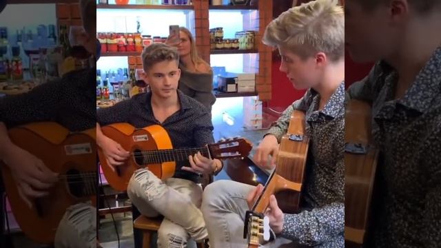 Zaz Je veux Cover-Yunash Bros смотреть онлайн