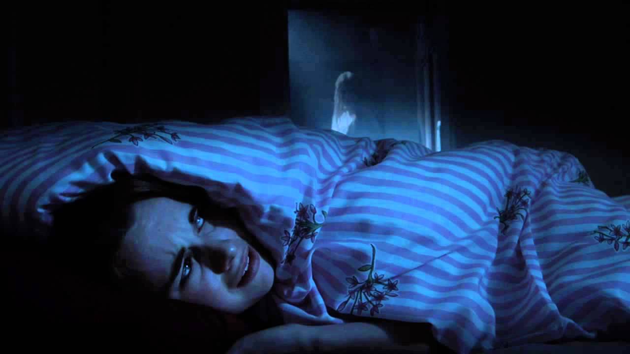 Кто меня разбудил смотреть онлайн