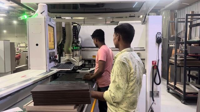 NANXING NCB2412S-CNC 6 -sided Drilling Machine