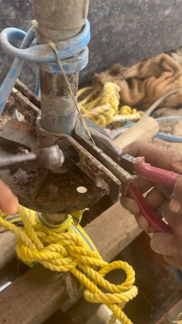 How to open old bolts | Bore pipe & clamps | Best Submersible pumps | Tools | Home construction смотреть онлайн