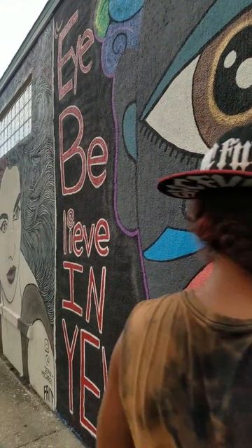 Eye Believe Mural by Artysta LuLu смотреть онлайн
