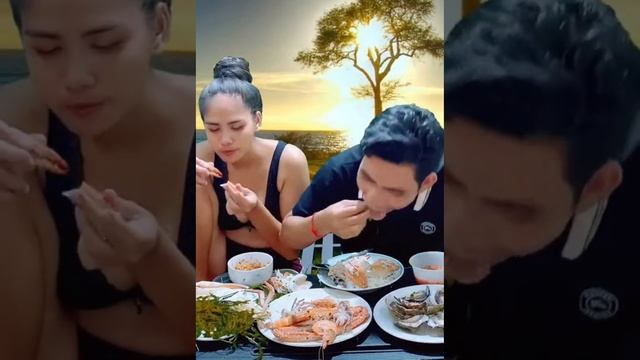 Funny Food - How to eat more when we are tired from work 🤭 смотреть онлайн