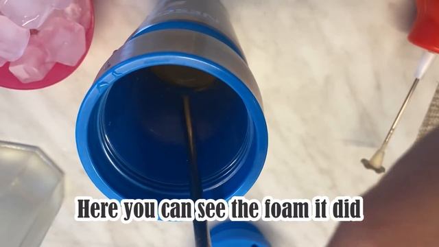How to make Cafe Frappe with a milk frother смотреть онлайн