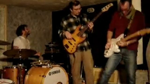 AIN'T NOBODY'S BUSINESS смотреть онлайн