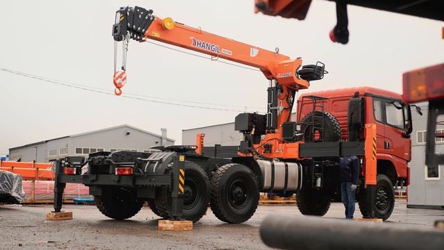 Как работать на манипуляторе SHACMAN (6х6) / Инструкция работа на кран-манипуляторе смотреть онлайн