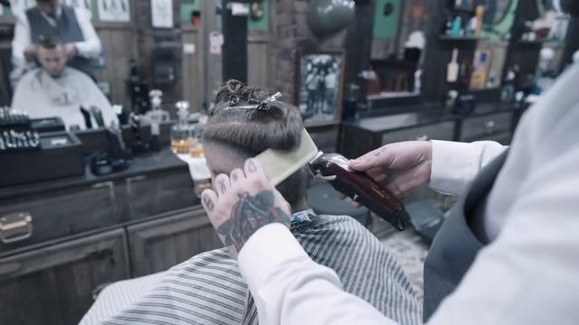 АСМР БАРБЕРШОП