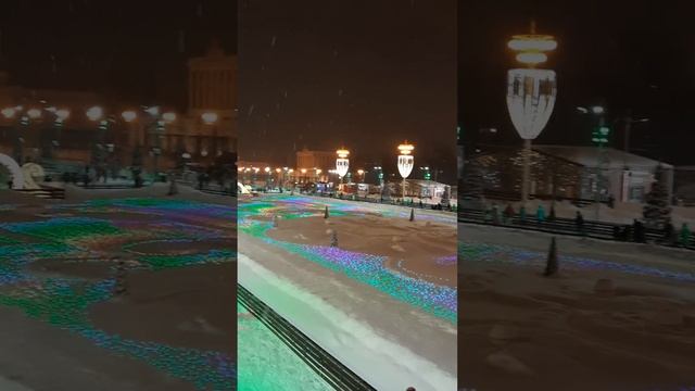 Москва. ВДНХ. 22.01.2022 г. Каток на ВДНХ. 21-30. смотреть онлайн