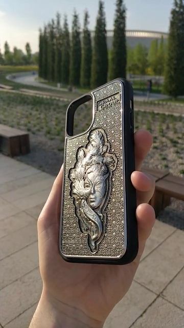 чехол Венецианская маска объемный барельеф из металла для iPhone 12 / 12 pro часть 3 смотреть онлайн