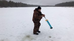 Пластиковый шнек 150(коротыш шестигранник хабарик145) под milwuakee 2804, штатная оригинал 5ач.