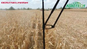 AGROTECH NA TERENU: ROSTSELMASH NOVA 320 KOMBAJN