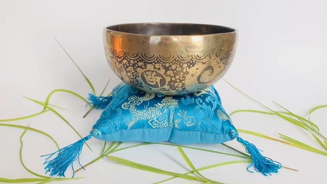 Handmade Tibetan Singing Bowl Lower Harmonic Sound смотреть онлайн