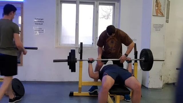 BP, week 33: 125 kg (276 lbs) for 1 rep (failed attempt), Bench Press Progress of a 40 y/o смотреть онлайн