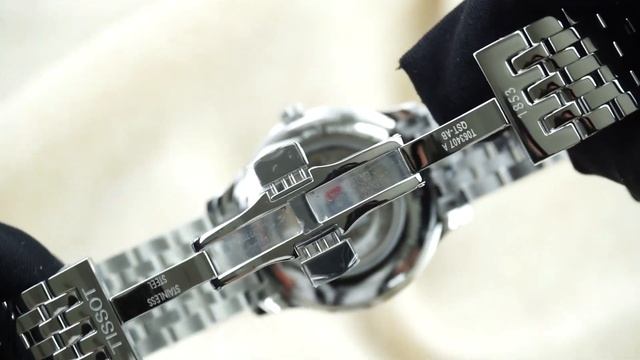 TISSOT TRADITION AUTOMATIC SMALL SECOND T063.428.11.058.00 T0634281105800