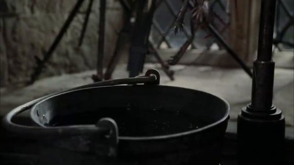 Гарри Поттер Грюм показывает три непростительных заклятья