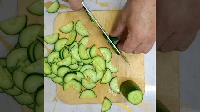 Вкусный салат быстро и полезно смотреть онлайн