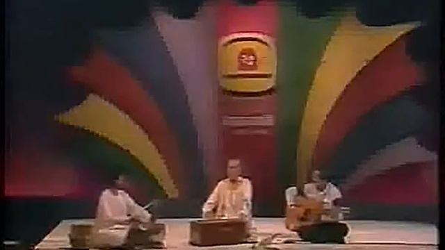 বন্ধু দেখলে তোমায় বুকের মাঝে। смотреть онлайн