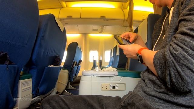 Xiamen Airlines 737-800 Business Class Review (it's *good*)