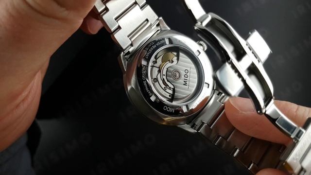 MIDO COMMANDER BIG DATE M021.626.11.091.00 | IRISIMO